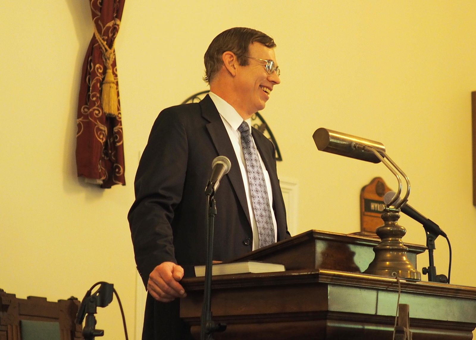 Portrait of Pastor David Twigg